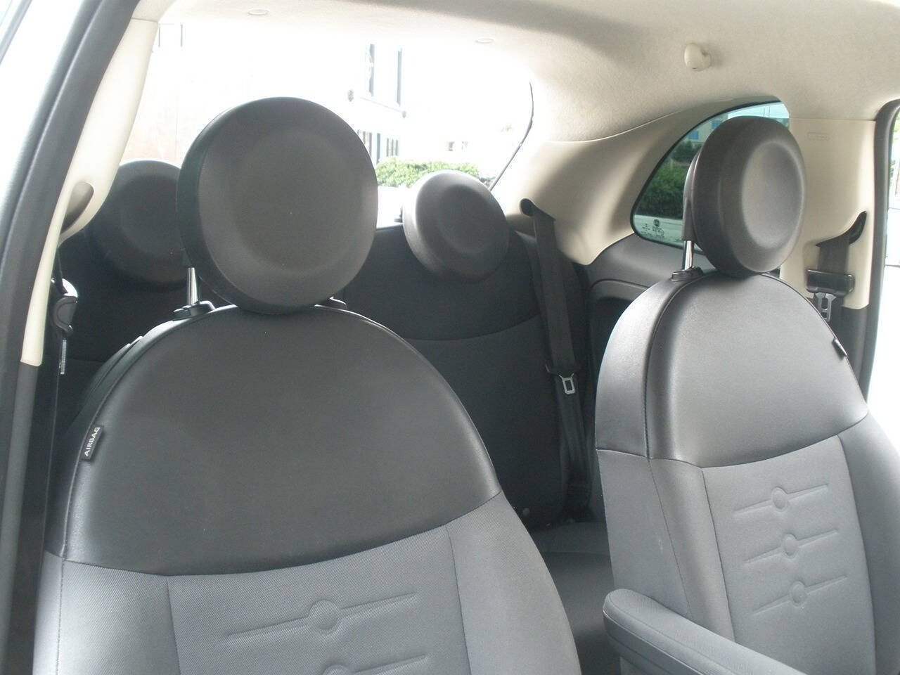Used 2015 FIAT 500 Pop FWD image 28