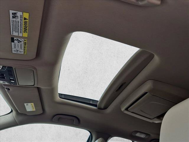 Used 2019 Honda Pilot Elite image 16