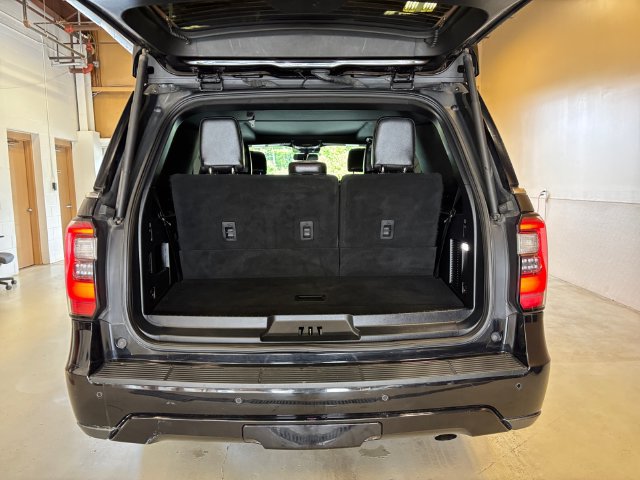 Used 2021 Ford Expedition Limited AWD/4WD image 26