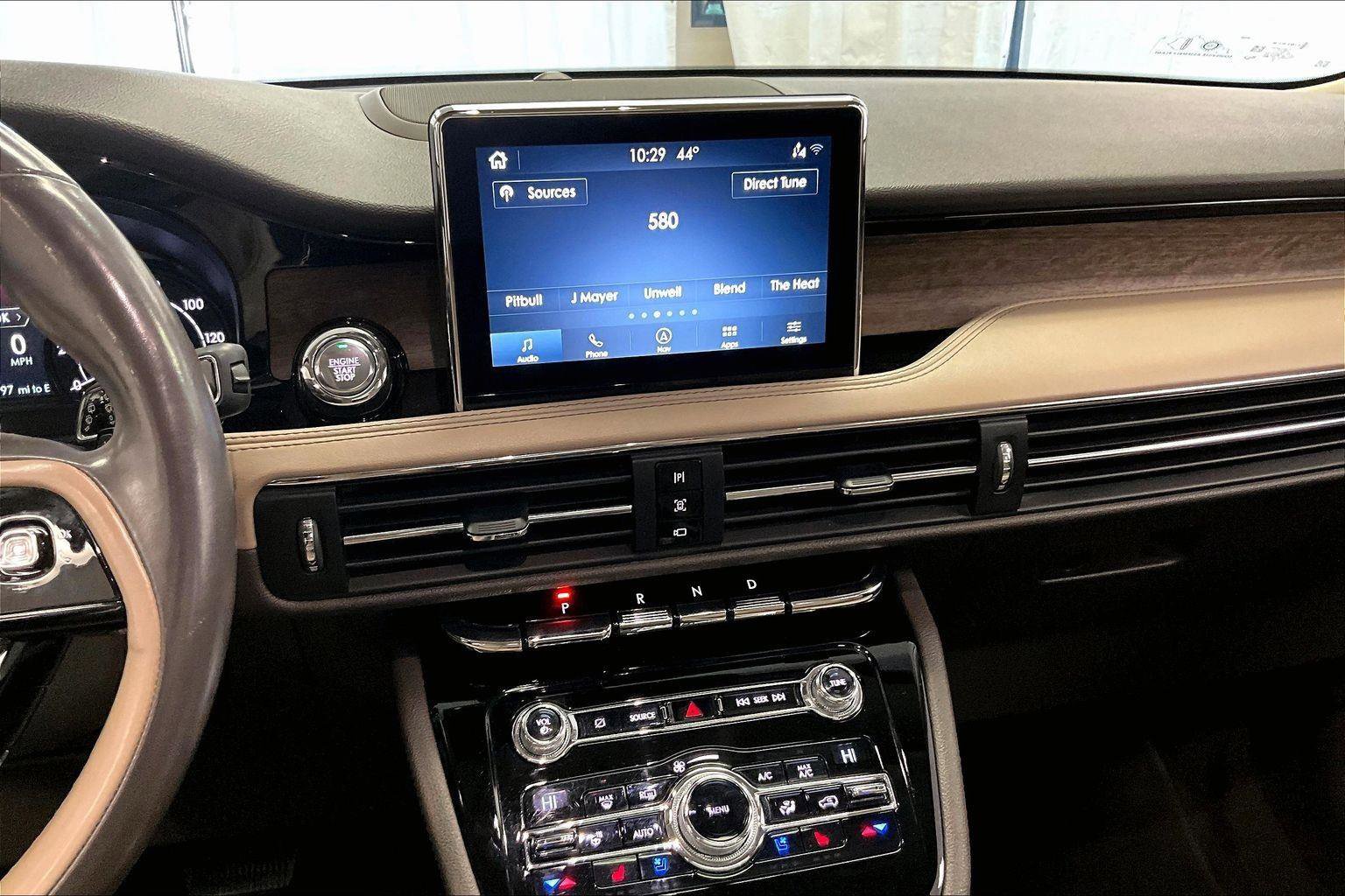 Used 2020 Lincoln Corsair Reserve w/ Elements Package image 6