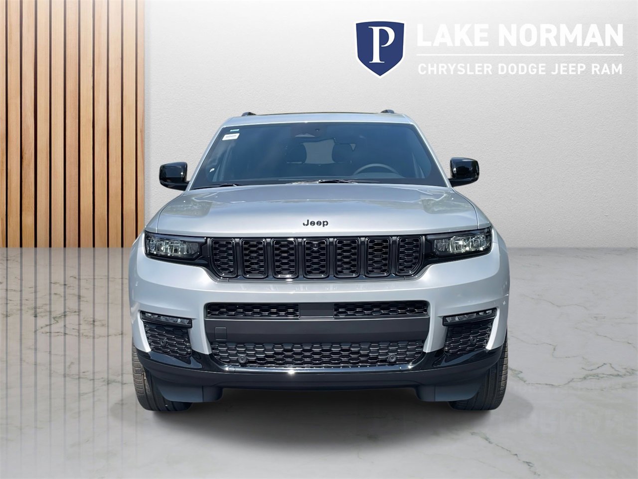 New 2025 Jeep Grand Cherokee L Limited w/ Luxury Tech Group II image 3