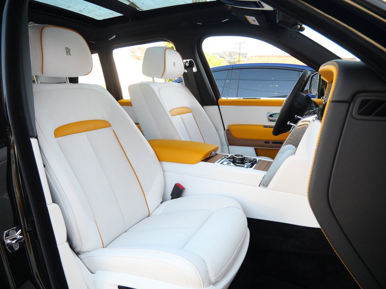 New 2026 Rolls-Royce Cullinan image 30