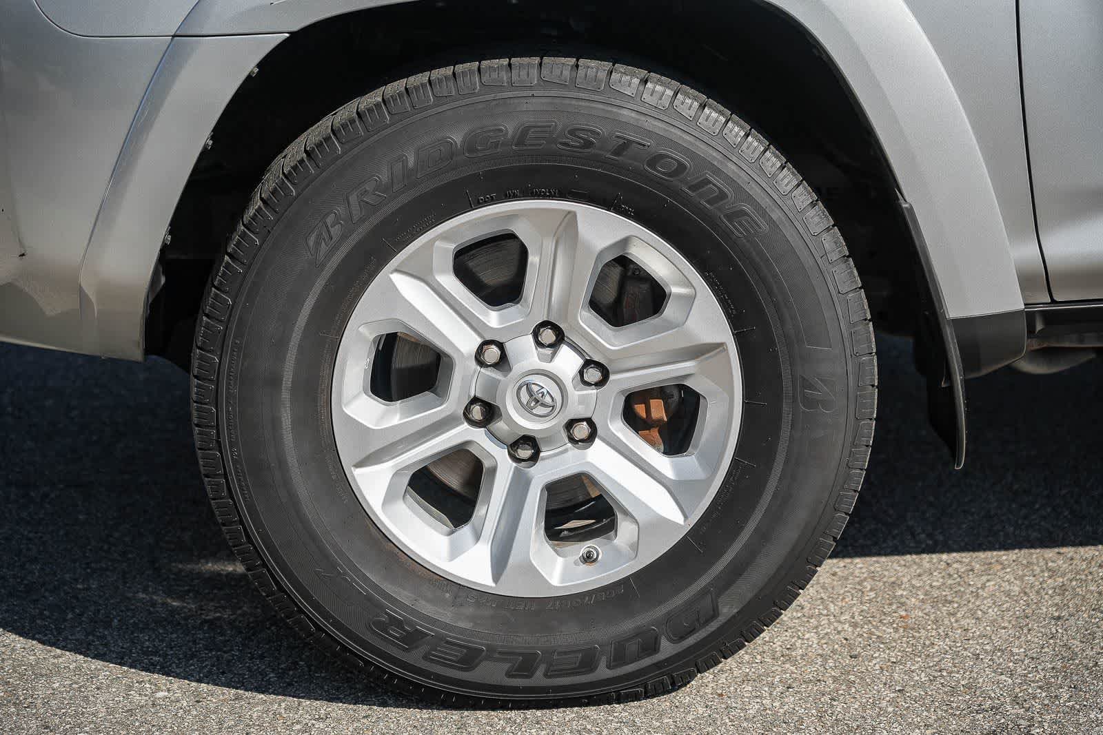 Used 2018 Toyota 4Runner SR5 RWD image 9