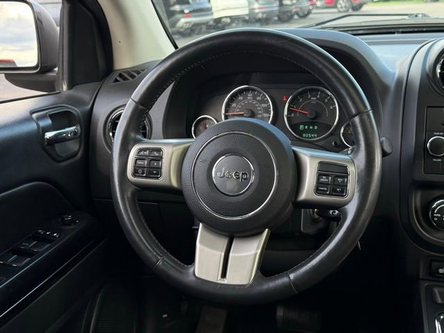 Used 2012 Jeep Compass Limited w/ Sun/Sound Group image 6