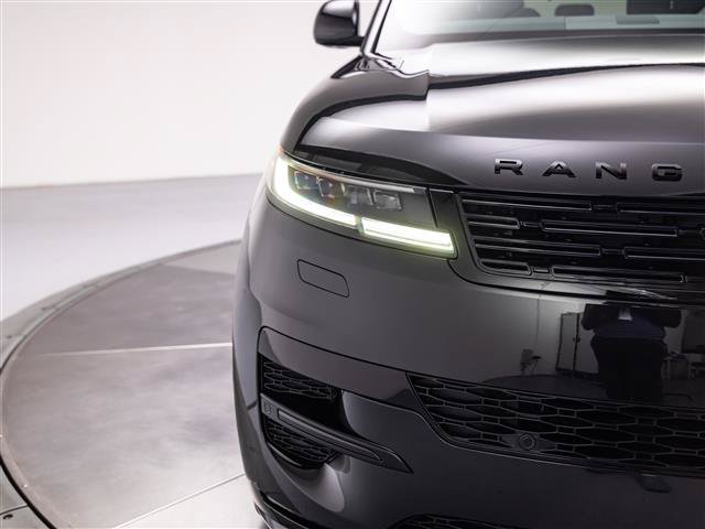 New 2026 Land Rover Range Rover Sport Dynamic SE AWD/4WD image 10
