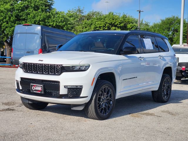 Used 2024 Jeep Grand Cherokee L Summit w/ Advanced Protech Group IV image 3