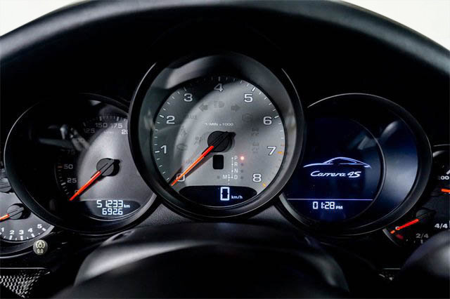 Used 2019 Porsche 911 Carrera 4S image 36