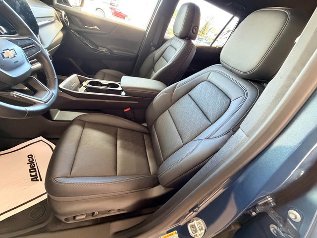 Used 2025 Chevrolet Equinox LT w/ Convenience Package II image 15