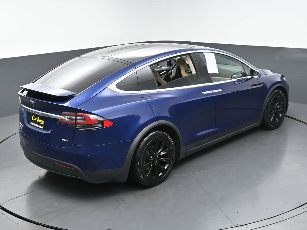 Used 2016 Tesla Model X 90D image 42