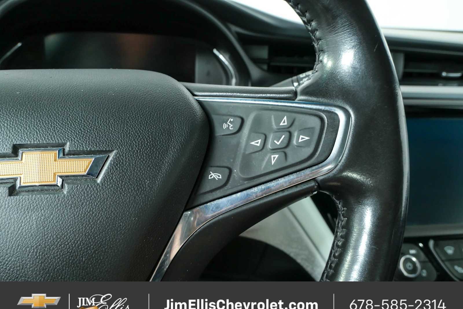 Certified 2020 Chevrolet Bolt LT FWD image 11