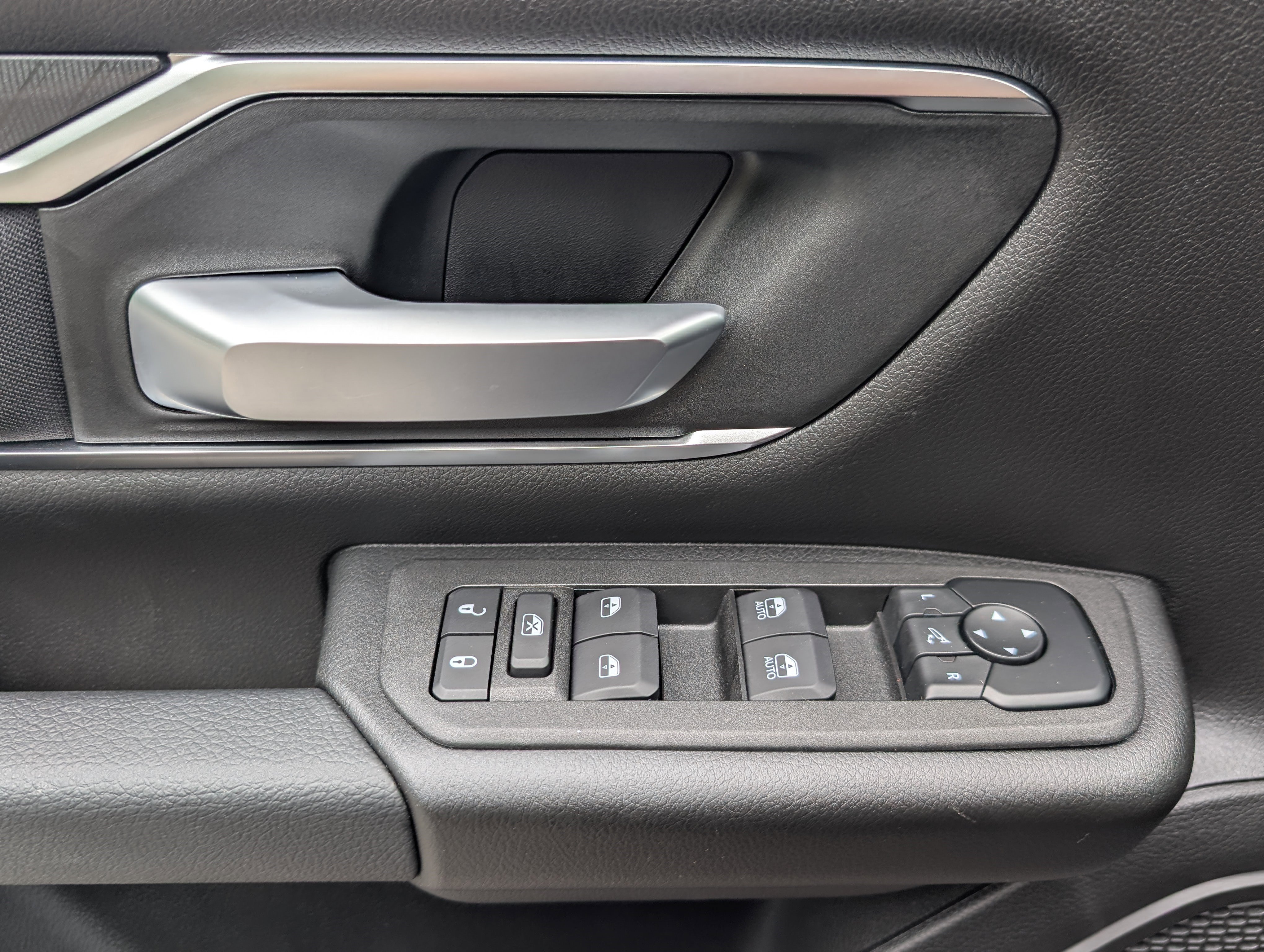 Used 2026 RAM 1500 Big Horn AWD/4WD image 15
