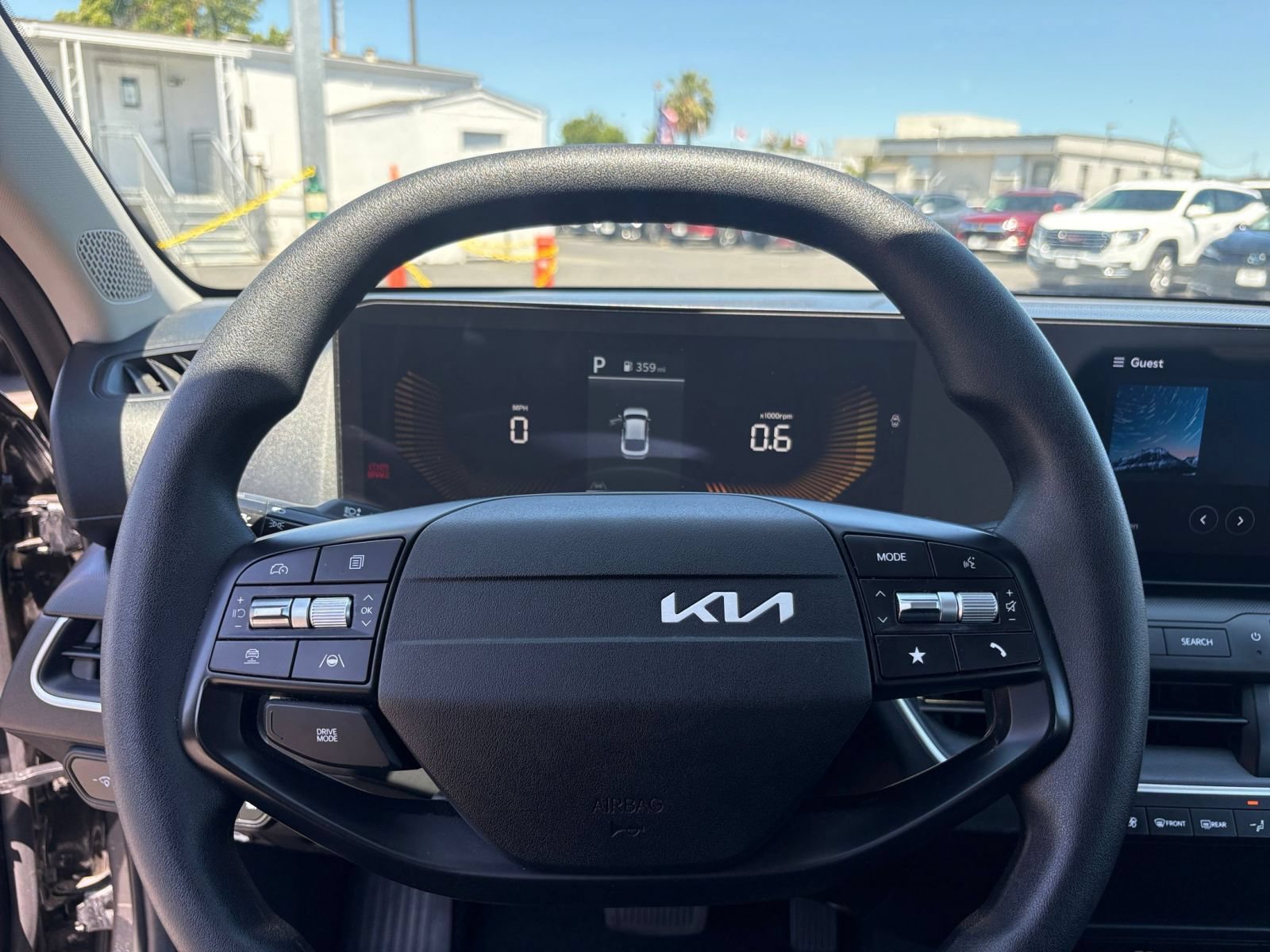Used 2025 Kia K4 FWD image 28