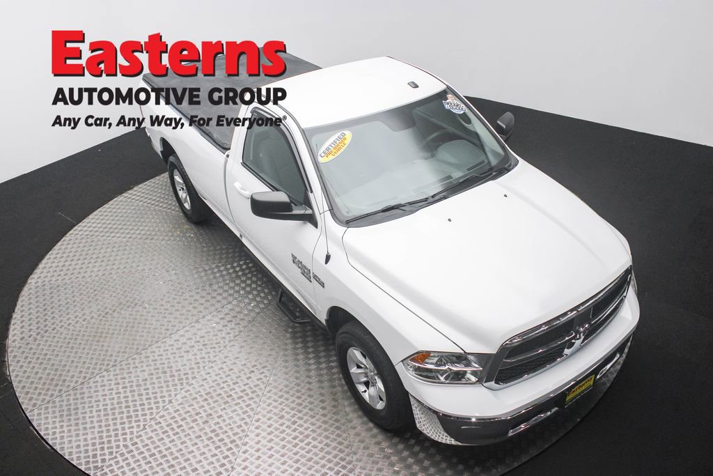 Used 2020 RAM 1500 Classic SLT image 3