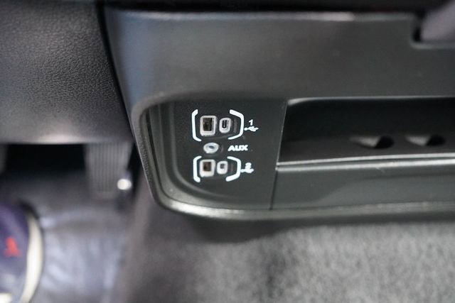 Used 2024 RAM 2500 Big Horn w/ Bed Utility Group image 27