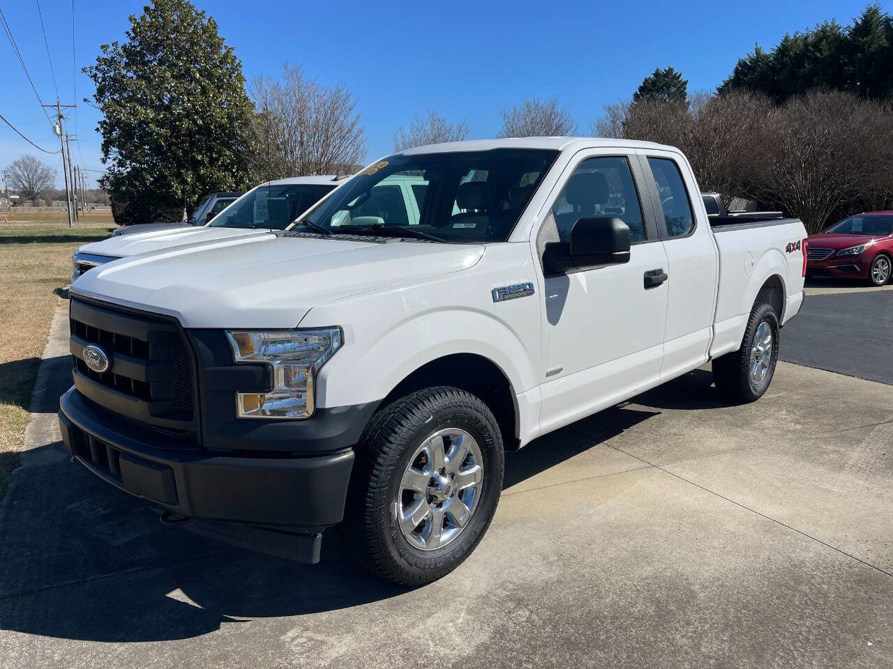 Used 2017 Ford F150 XL w/ Equipment Group 101A Mid