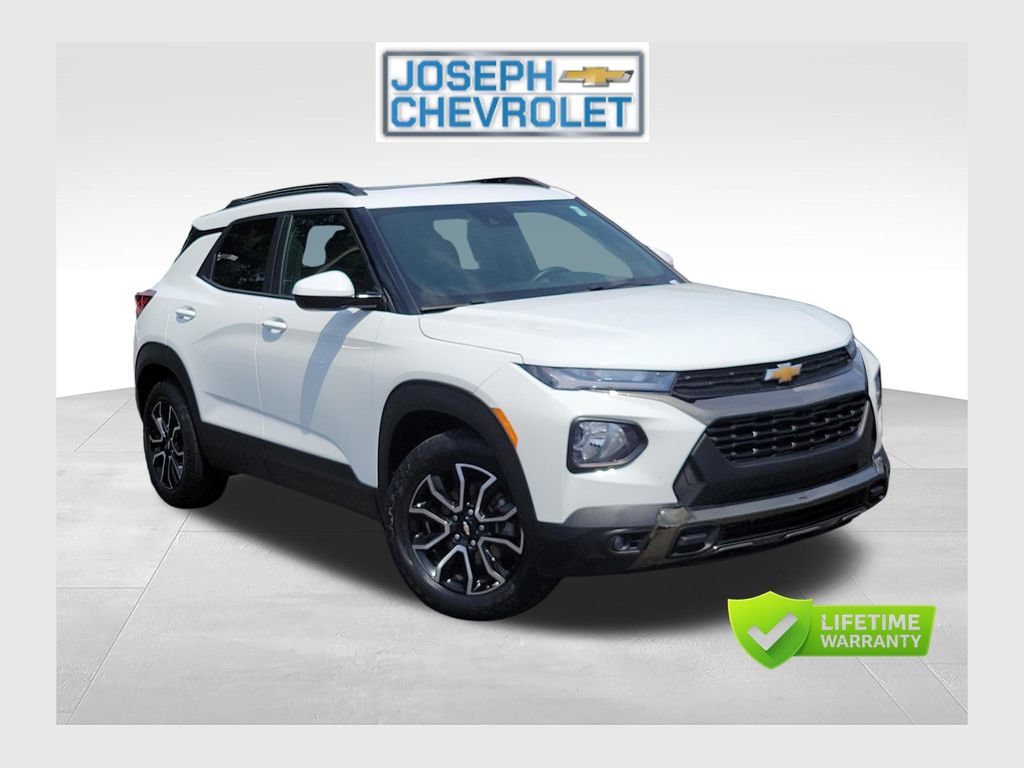 Used 2023 Chevrolet TrailBlazer ACTIV w/ Sun and Liftgate Package
