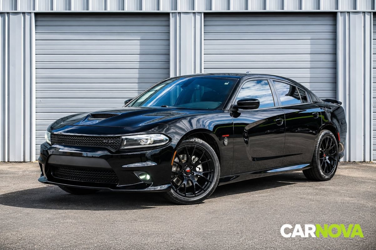 Used 2022 Dodge Charger R/T RWD image 1
