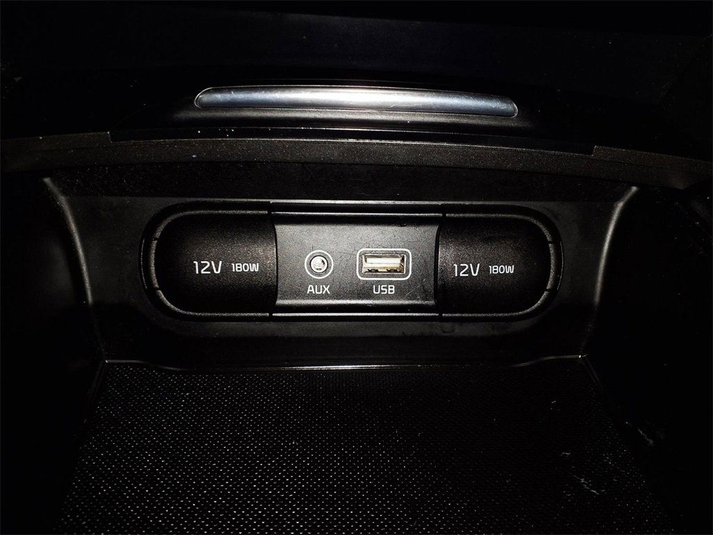 Used 2018 Kia Optima LX image 23