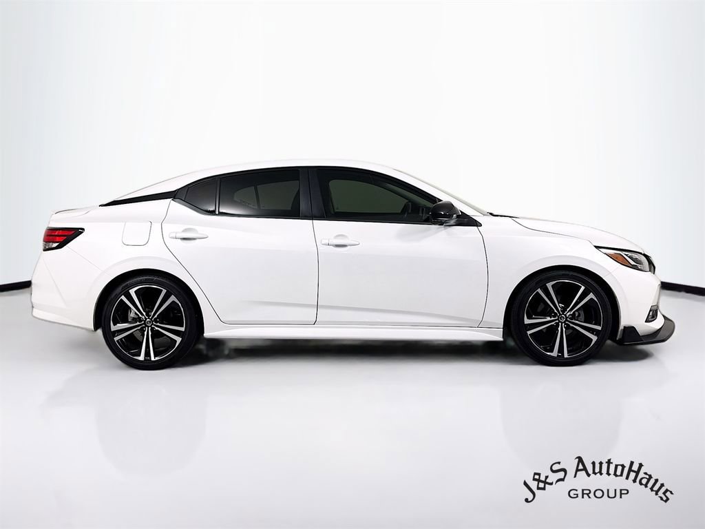 Used 2021 Nissan Sentra SR w/ SR Premium Package image 8