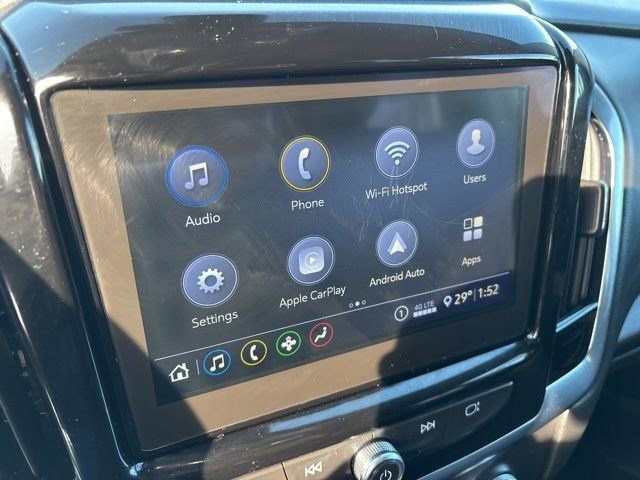 Used 2021 Chevrolet Traverse LT image 22