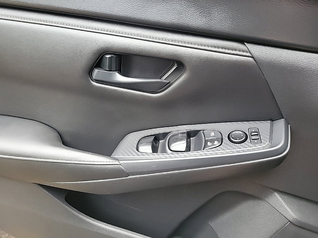 Used 2024 Nissan Sentra S FWD image 11