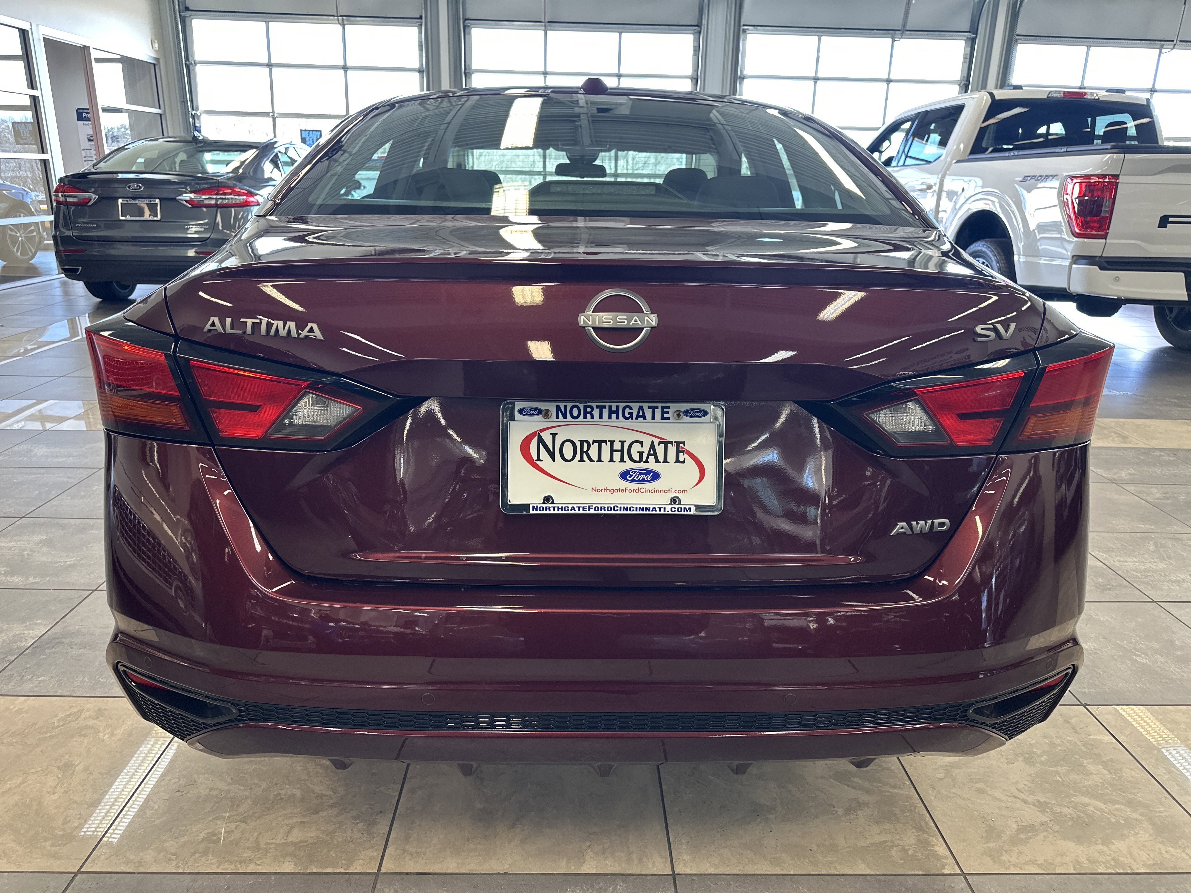 Used 2024 Nissan Altima 2.5 SV image 13
