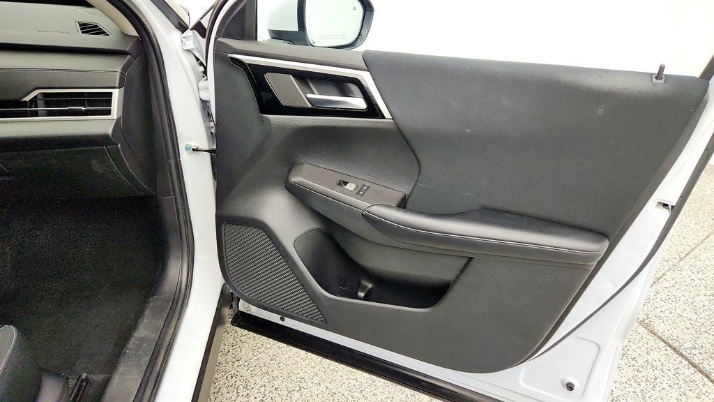Used 2022 Mitsubishi Outlander ES FWD image 24