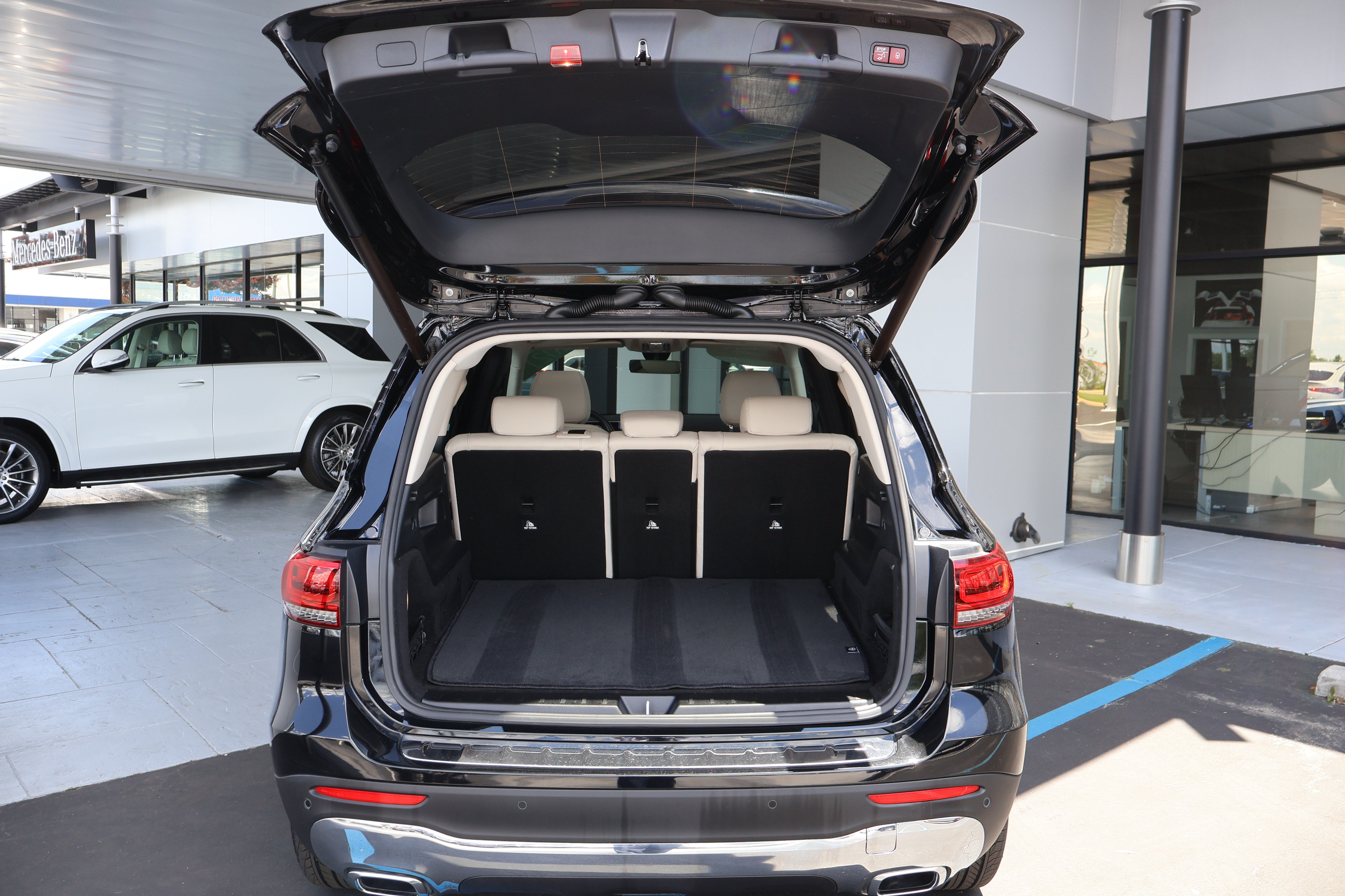 Certified 2021 Mercedes-Benz GLB 250 image 22