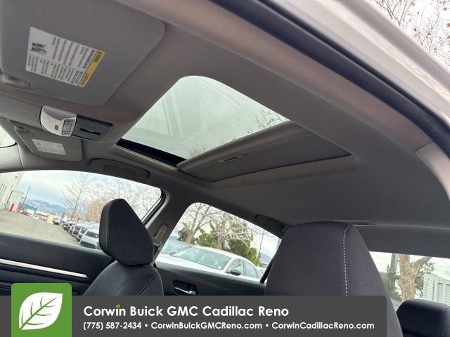 Used 2019 Nissan Altima 2.5 SV image 17