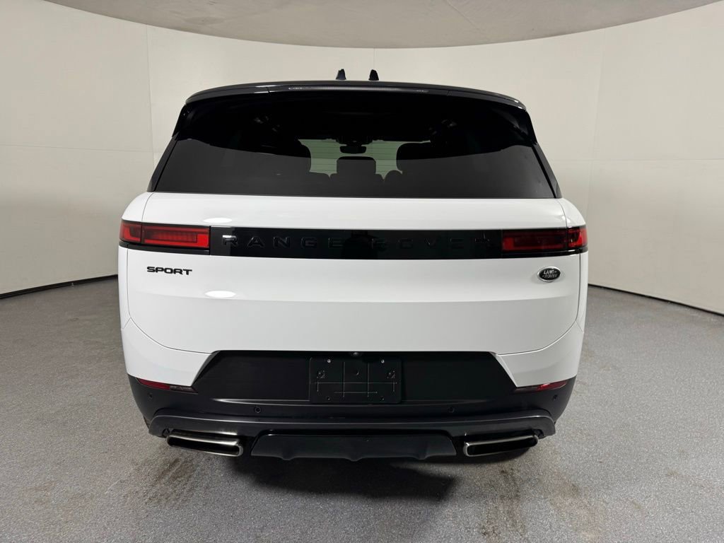 Used 2023 Land Rover Range Rover Sport SE AWD/4WD image 7