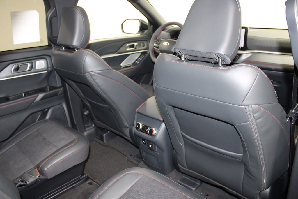 New 2026 Ford Explorer ST image 34