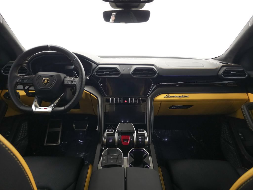 Used 2024 Lamborghini Urus S AWD/4WD image 34