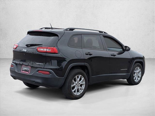 Used 2016 Jeep Cherokee Sport FWD image 5