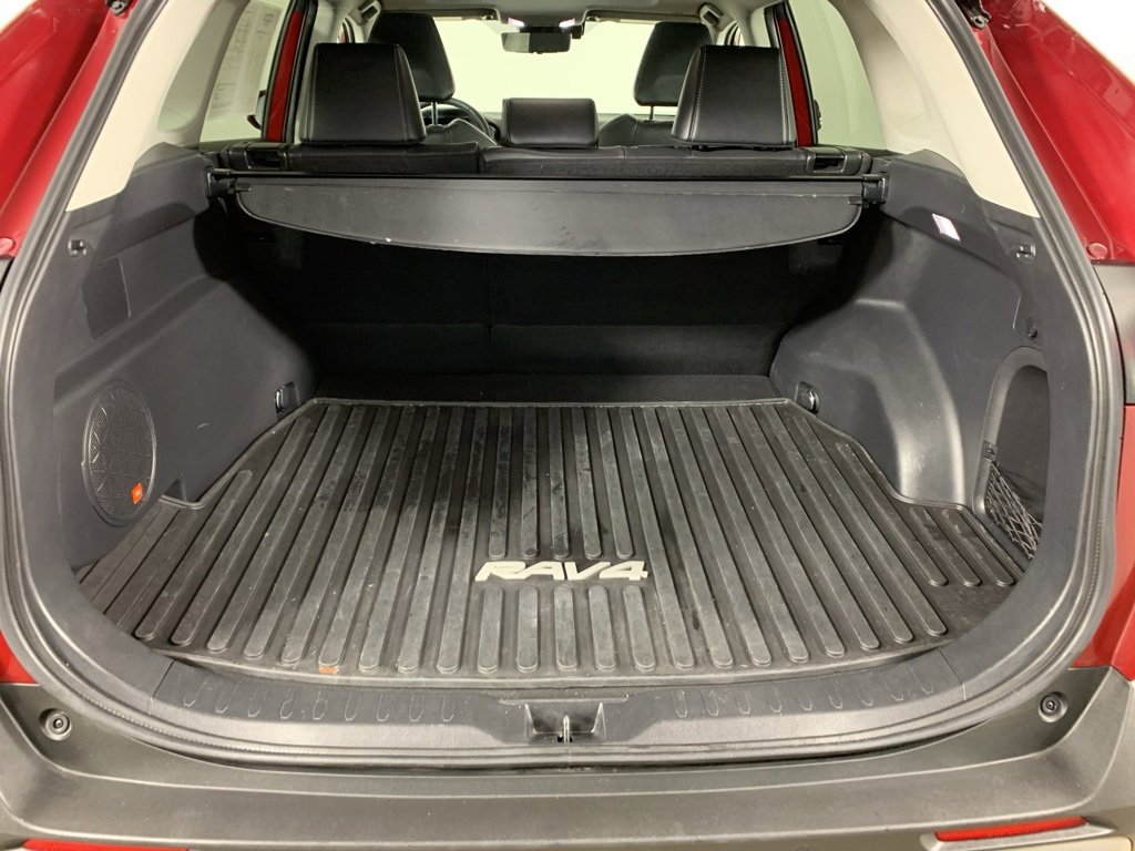 Used 2023 Toyota RAV4 Limited image 13