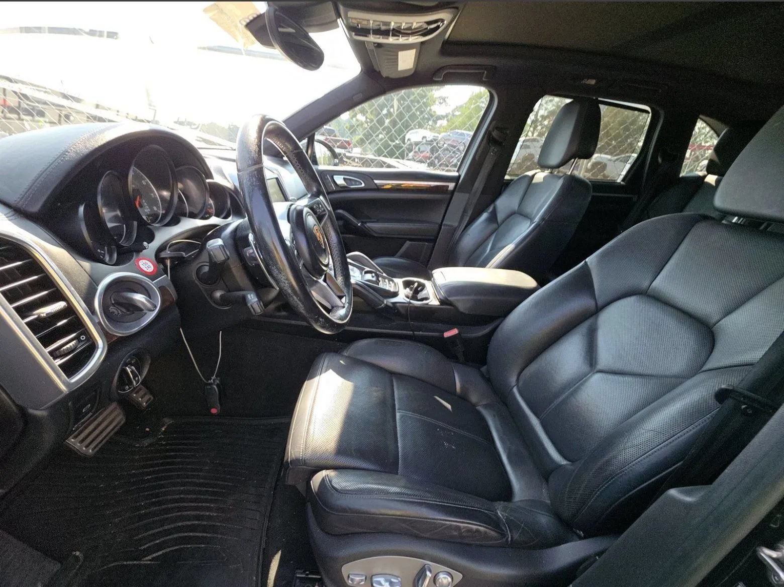Used 2016 Porsche Cayenne S AWD/4WD image 7