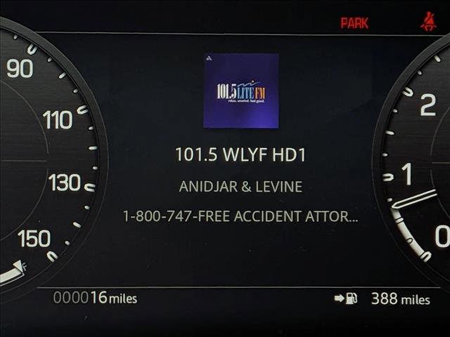 New 2026 Land Rover Defender 110 X-Dynamic SE image 10