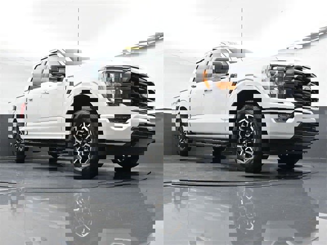 Used 2023 Ford F150 XLT w/ Equipment Group 302A High image 24