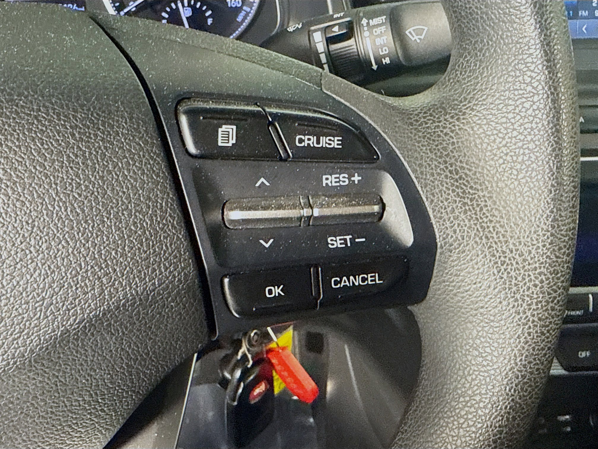 Used 2020 Hyundai Elantra SE w/ Cargo Package (C1) image 15