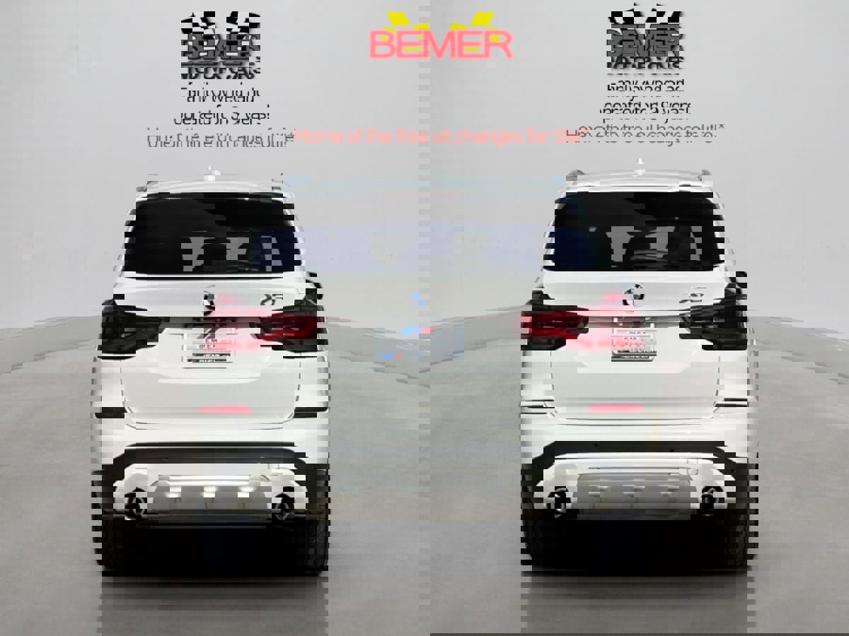 Used 2018 BMW X3 xDrive30i AWD/4WD image 4