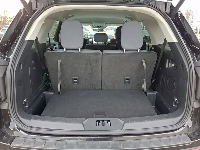 Used 2025 Ford Explorer Active image 31