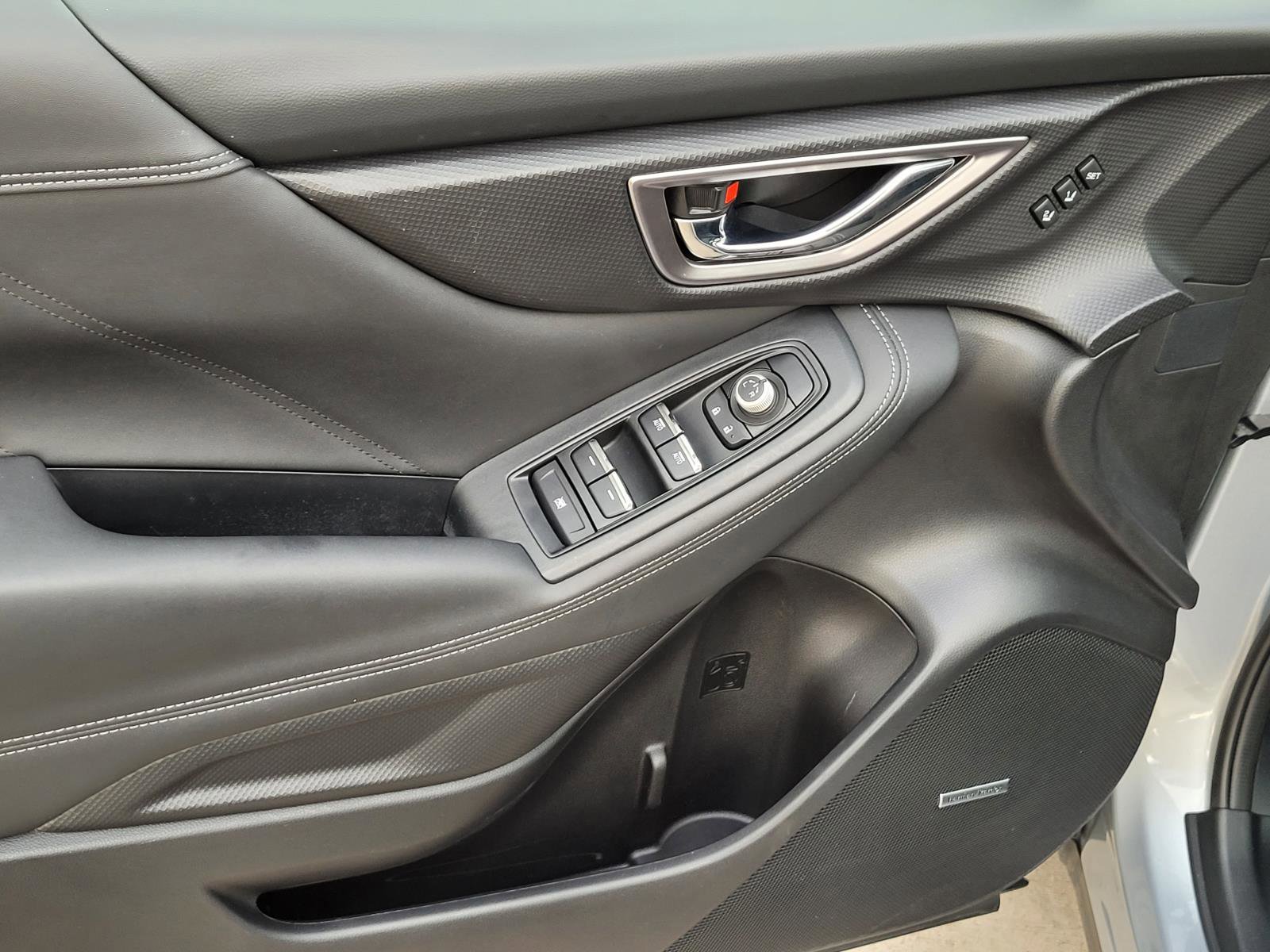 Certified 2024 Subaru Forester Touring w/ Pop Package 2 AWD/4WD image 4