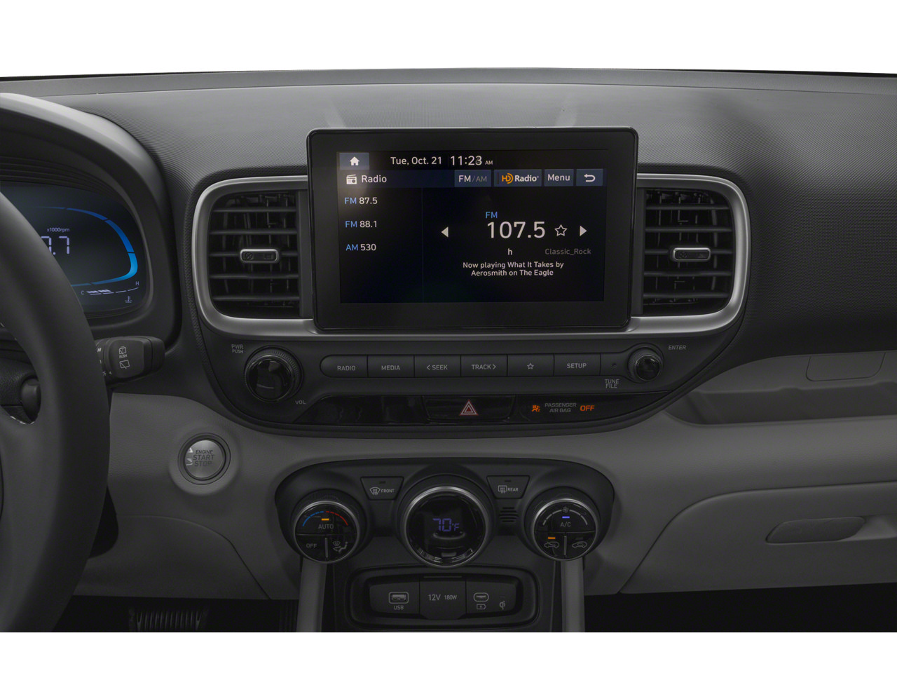 New 2026 Hyundai Venue SEL FWD image 32