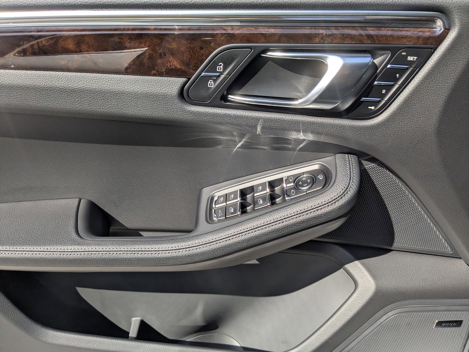 New 2026 Porsche Macan image 14