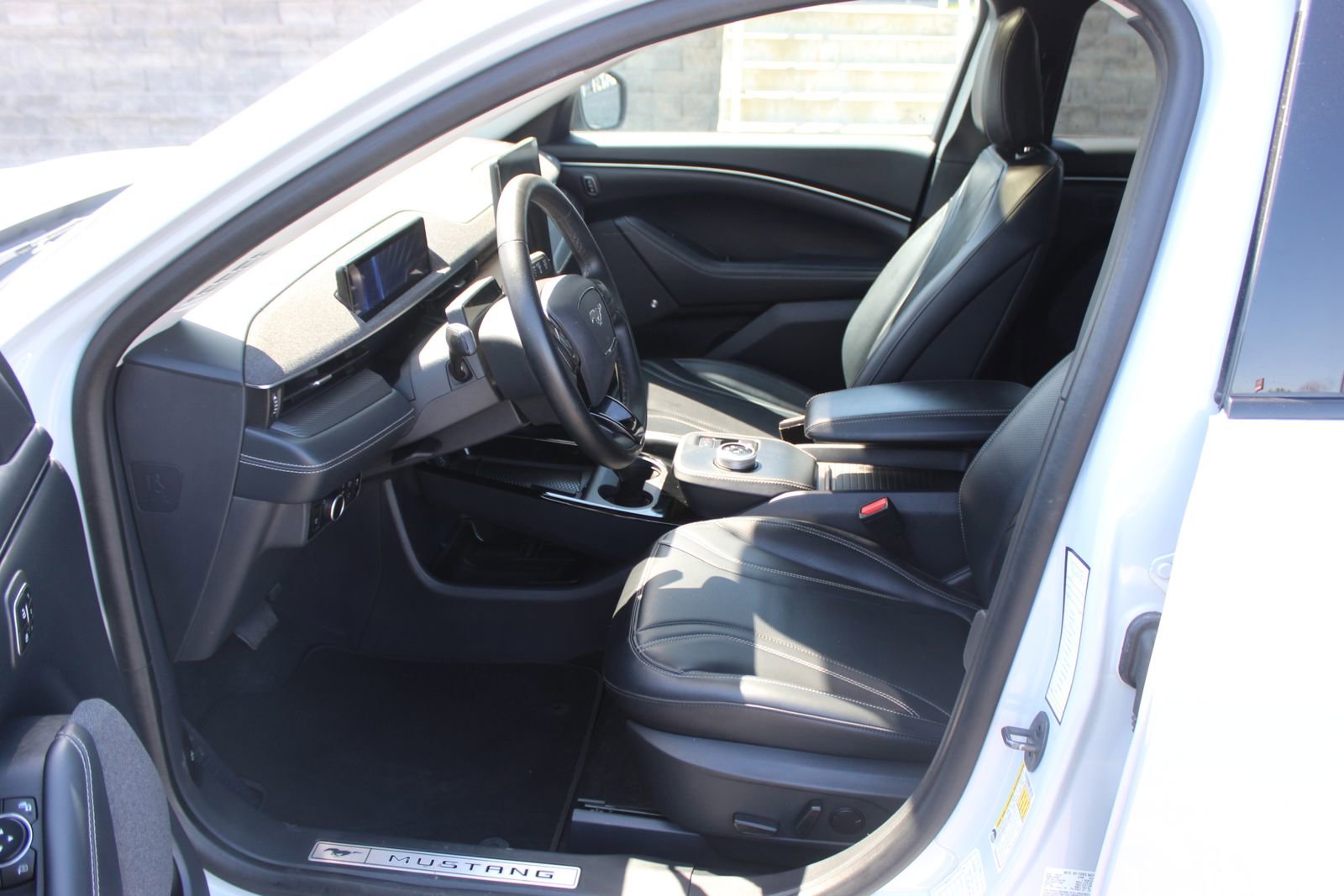 Used 2023 Ford Mustang Mach-E Premium AWD/4WD image 23