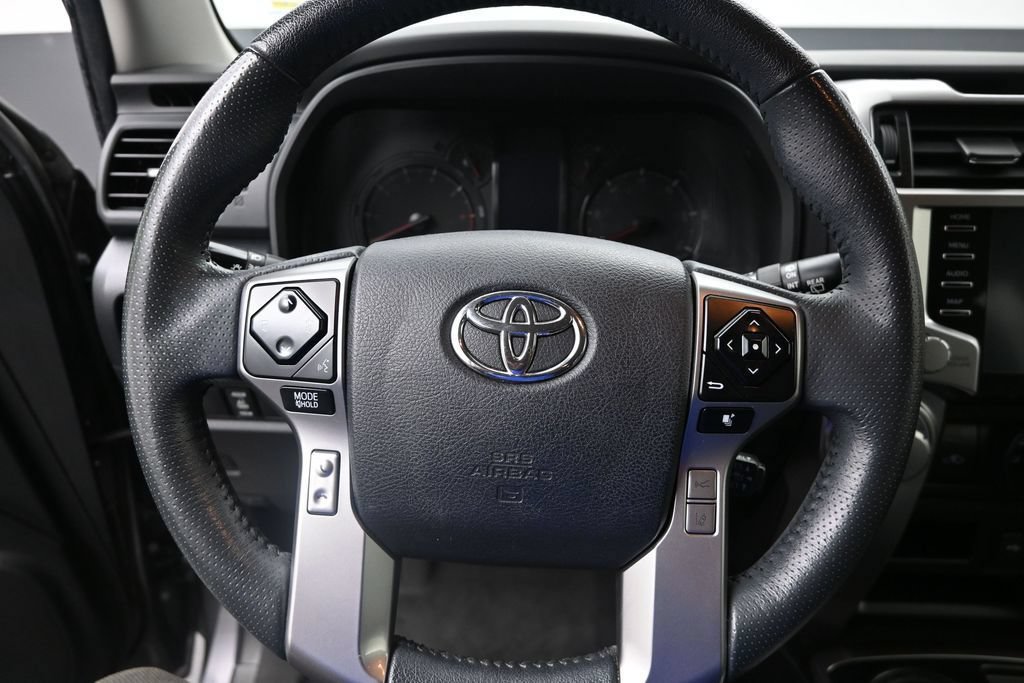 Used 2021 Toyota 4Runner SR5 Premium w/ Moonroof Package RWD image 20