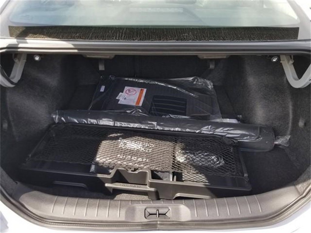 New 2025 Nissan Altima 2.5 SR image 18