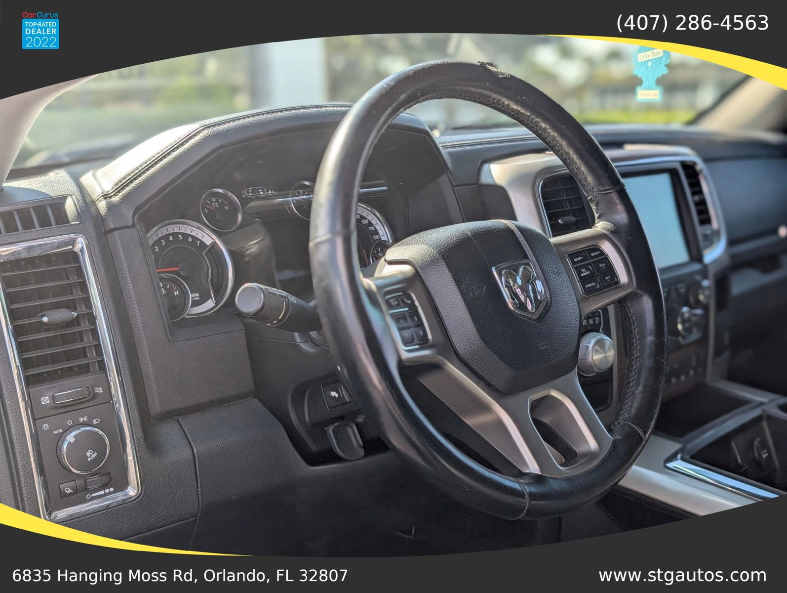 Used 2015 RAM 1500 Laramie RWD image 18