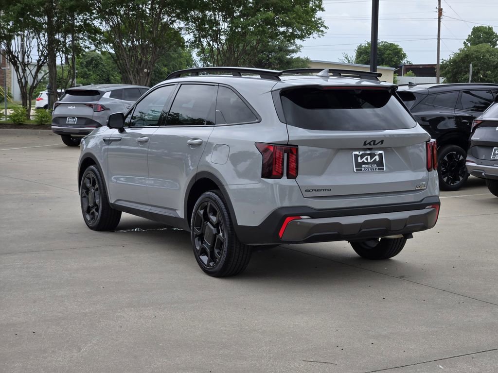 Certified 2025 Kia Sorento SX Prestige image 3