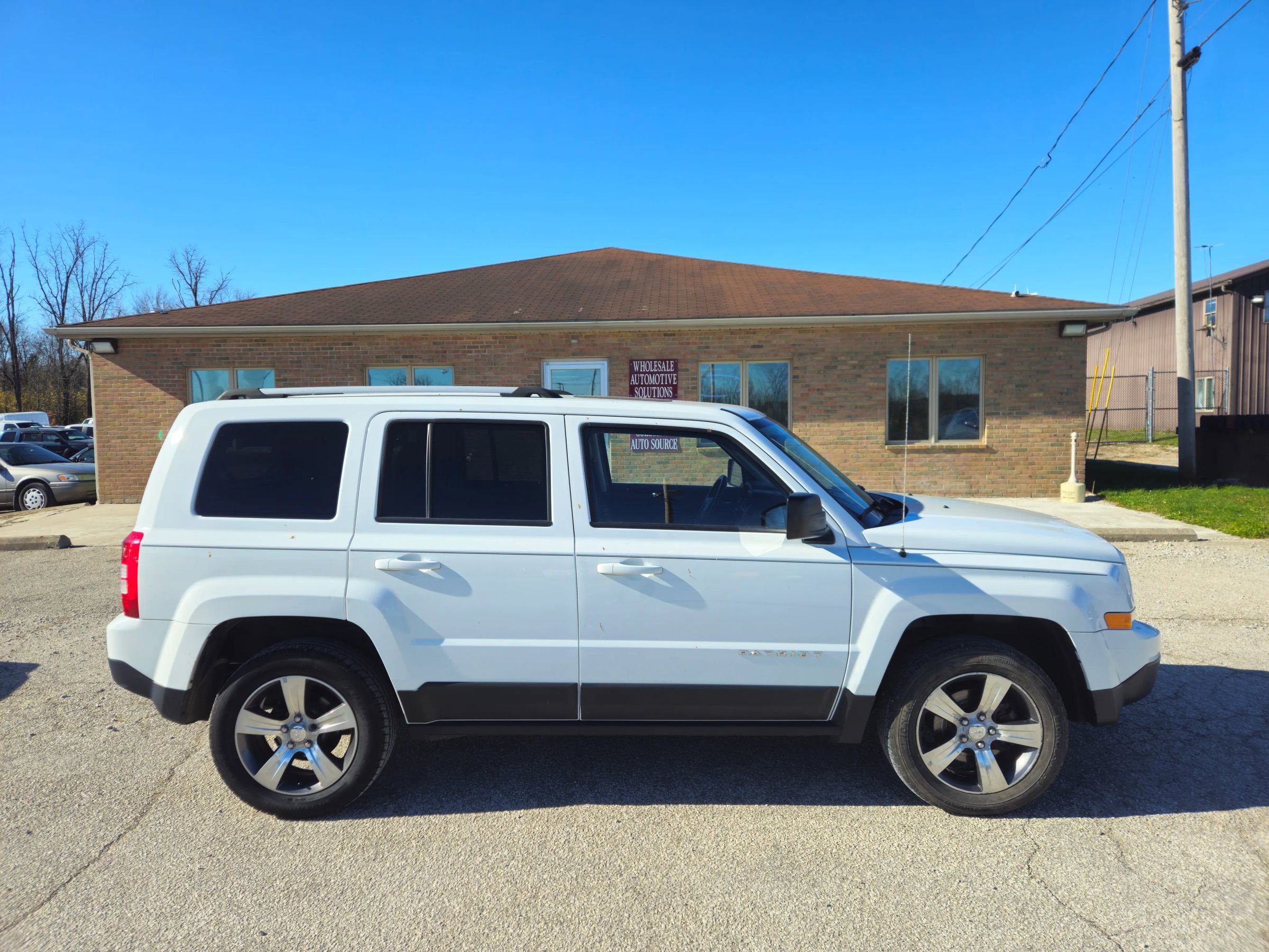 Used 2016 Jeep Patriot High Altitude image 5