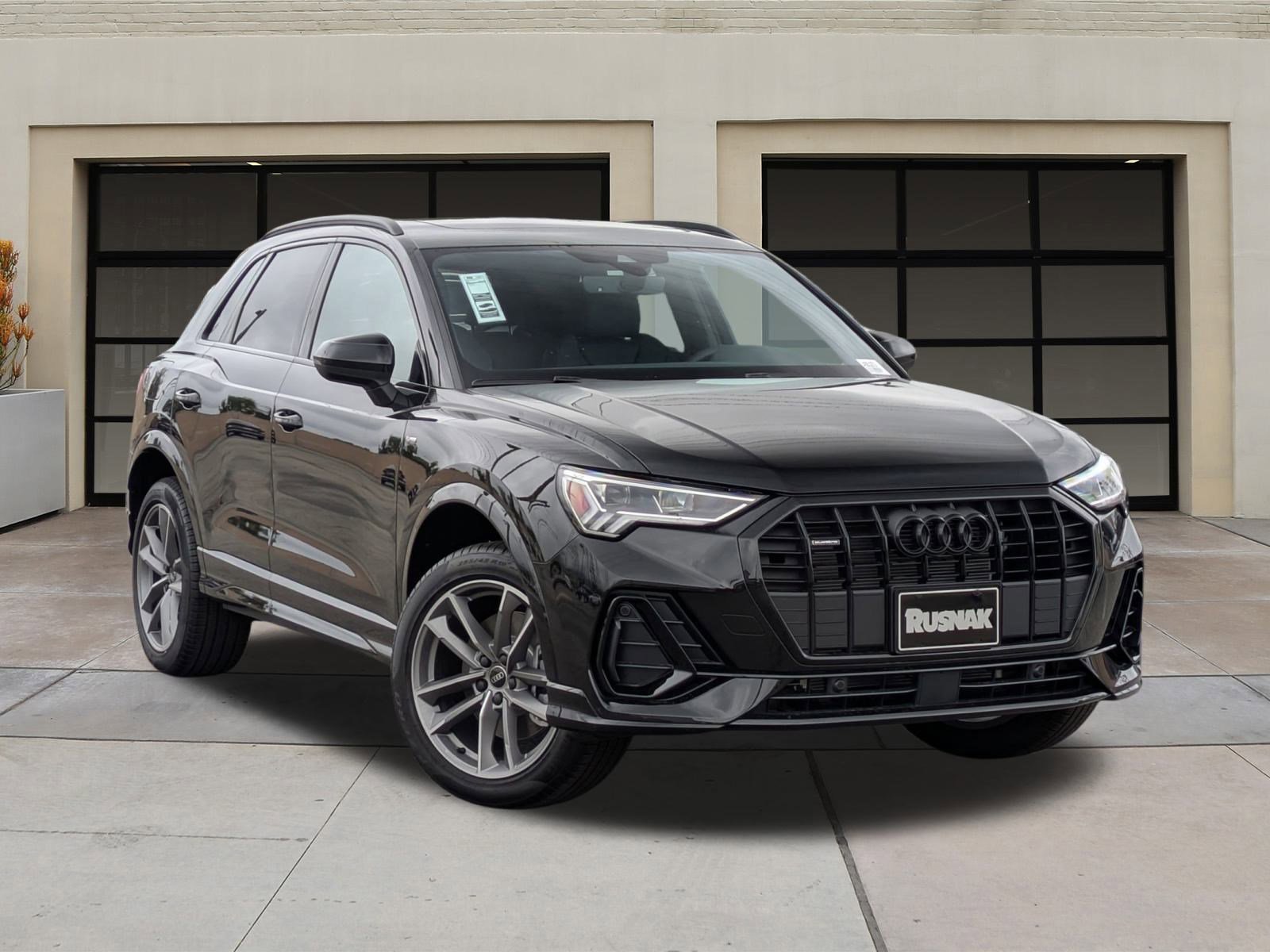 New 2025 Audi Q3 2.0T Premium image 19